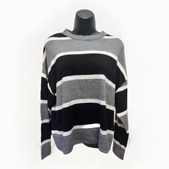 H&M Women’s Small Gray Black White Striped Knit Pullover Sweater Classic - Picture 1 of 7